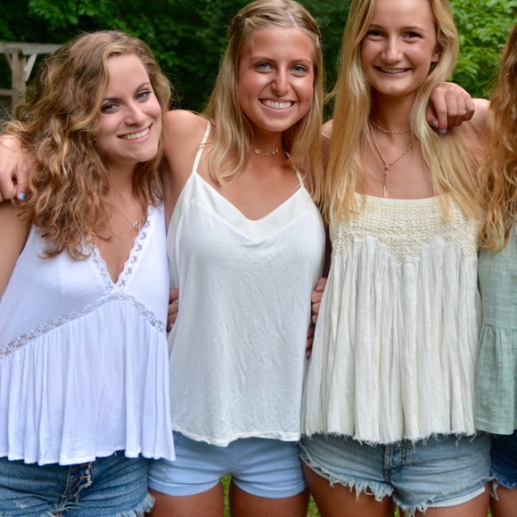 Pacsun high waisted zip-up shorts - Picture 3 of 4